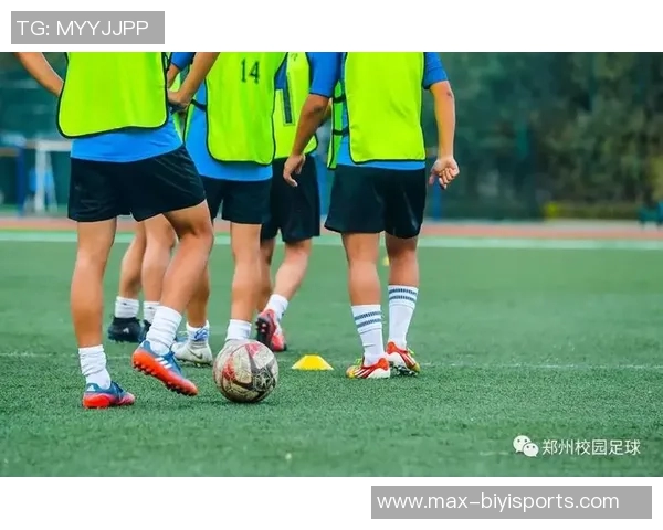 如何顺利通过足球裁判证考试的详细步骤与准备指南